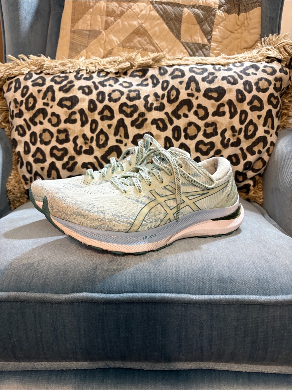 ASICS Gel-Kayano 29 Women's Running Shoe - Light Mint Green